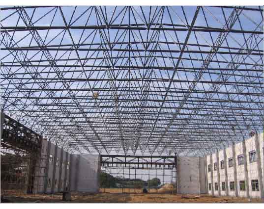 果洛湖南长沙5712飞机库网架工程