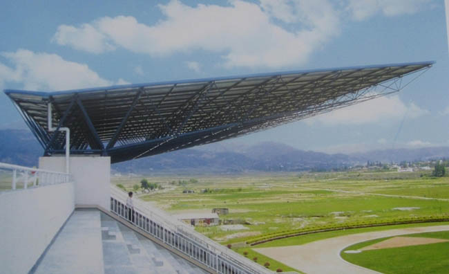 果洛体育场看台网架工程